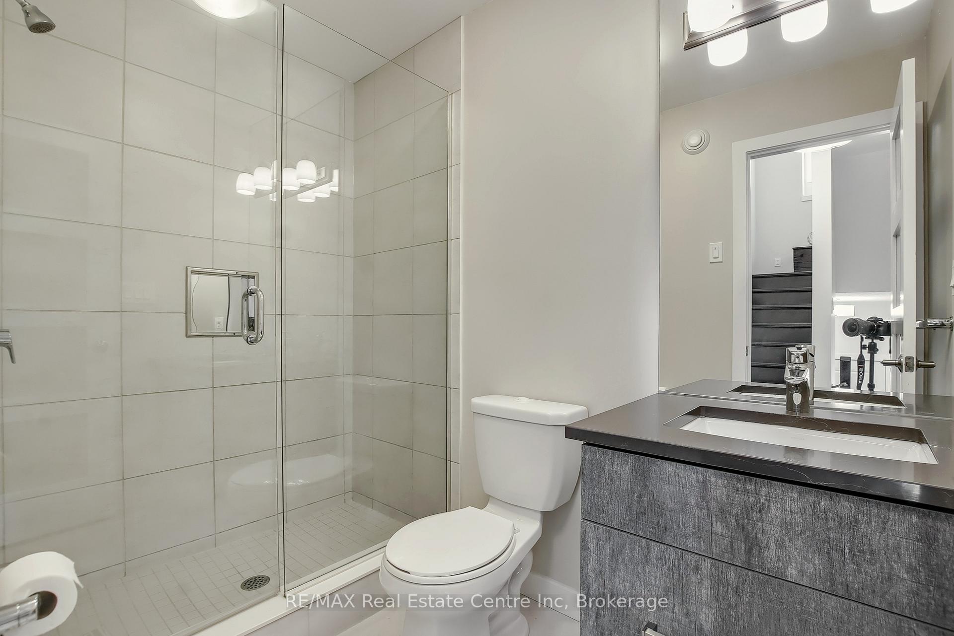 Photo 20 of Unit 16, 72 York Road, Guelph, St. Patrick's Ward — HOMEH