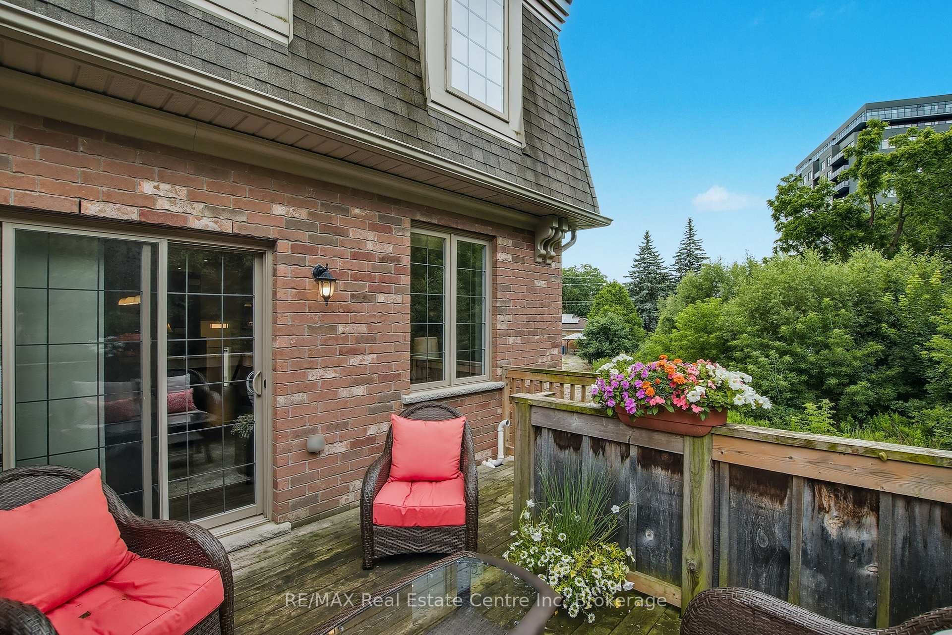 Photo 34 of Unit 16, 72 York Road, Guelph, St. Patrick's Ward — HOMEH