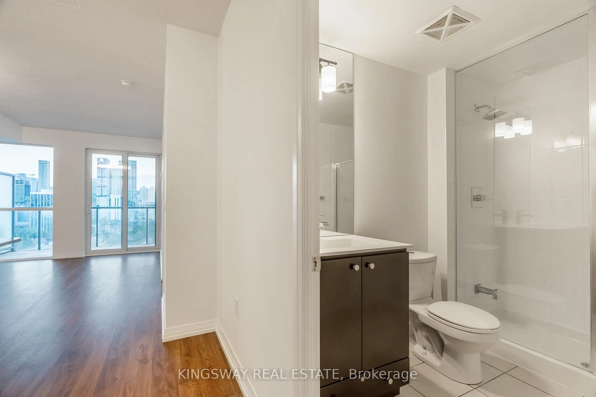 Photo 9 of 25 Cole Street, Toronto, Regent Park — HOMEH