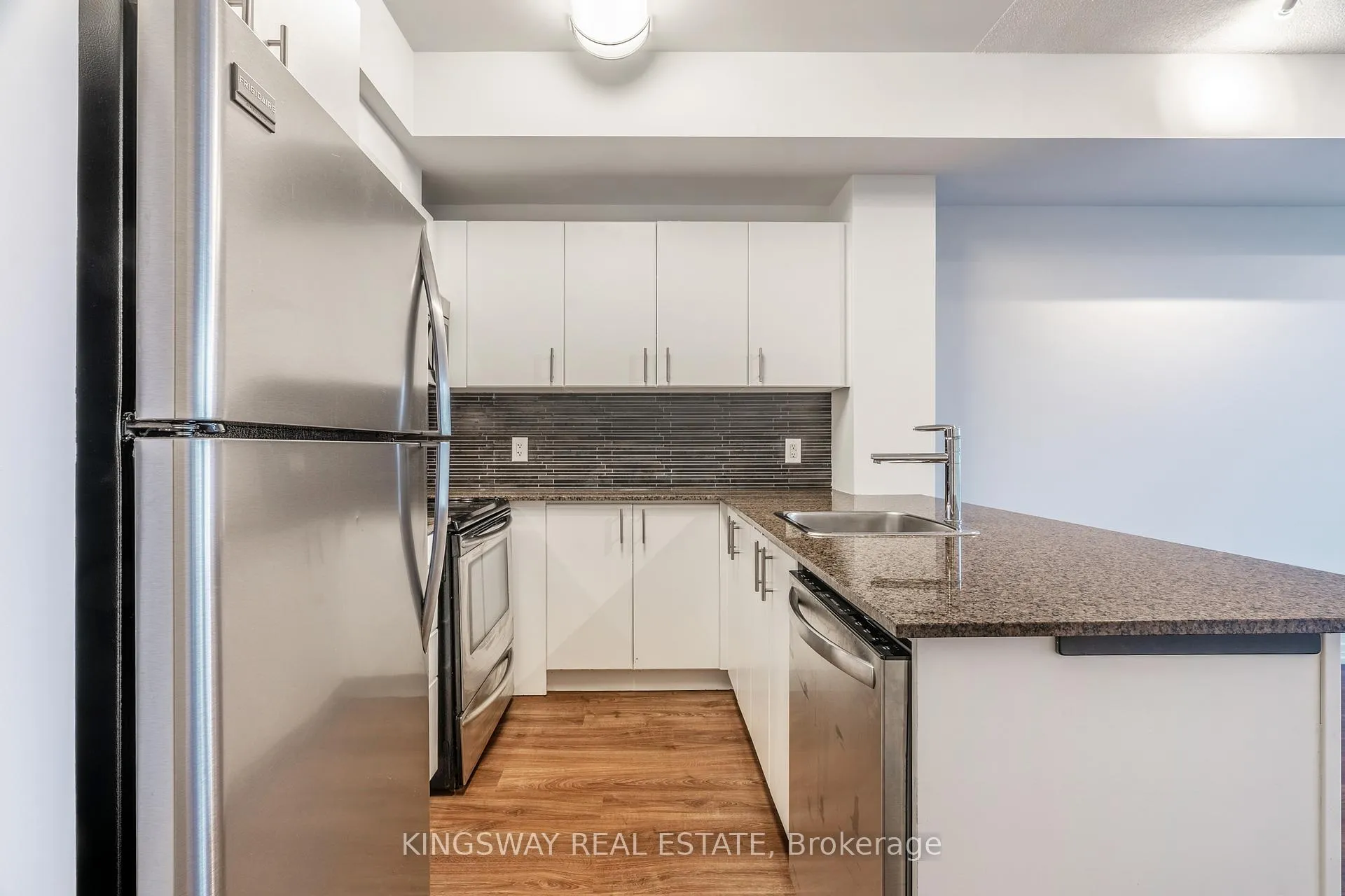 Photo 13 of 25 Cole Street, Toronto, Regent Park — HOMEH