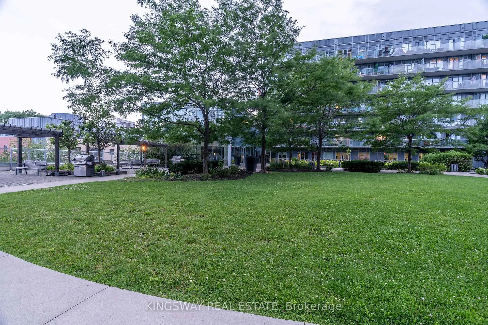 Photo 23 of 25 Cole Street, Toronto, Regent Park — HOMEH