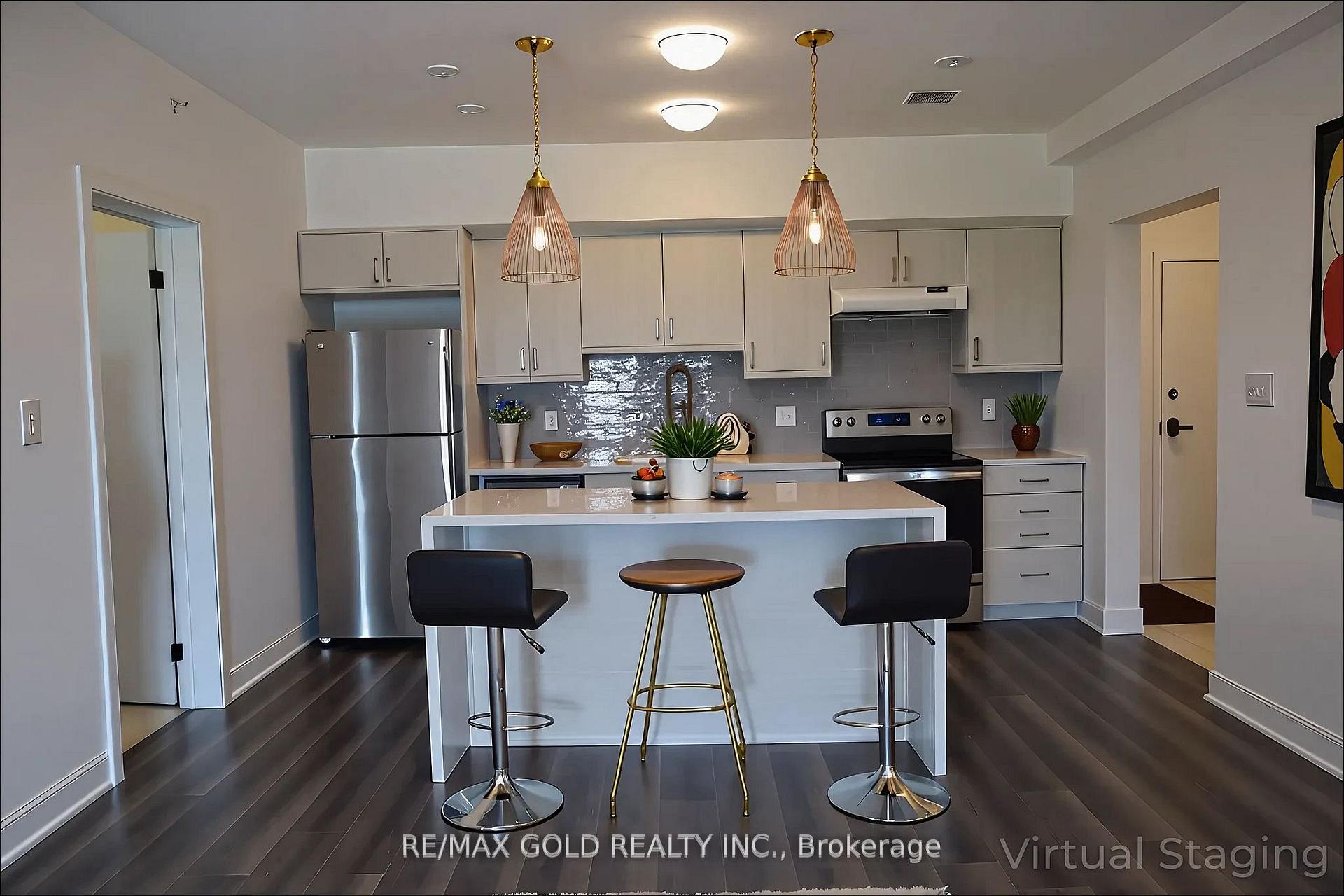 Photo 9 of Unit 504, 4 Spice Way, Barrie, Innis-Shore — HOMEH