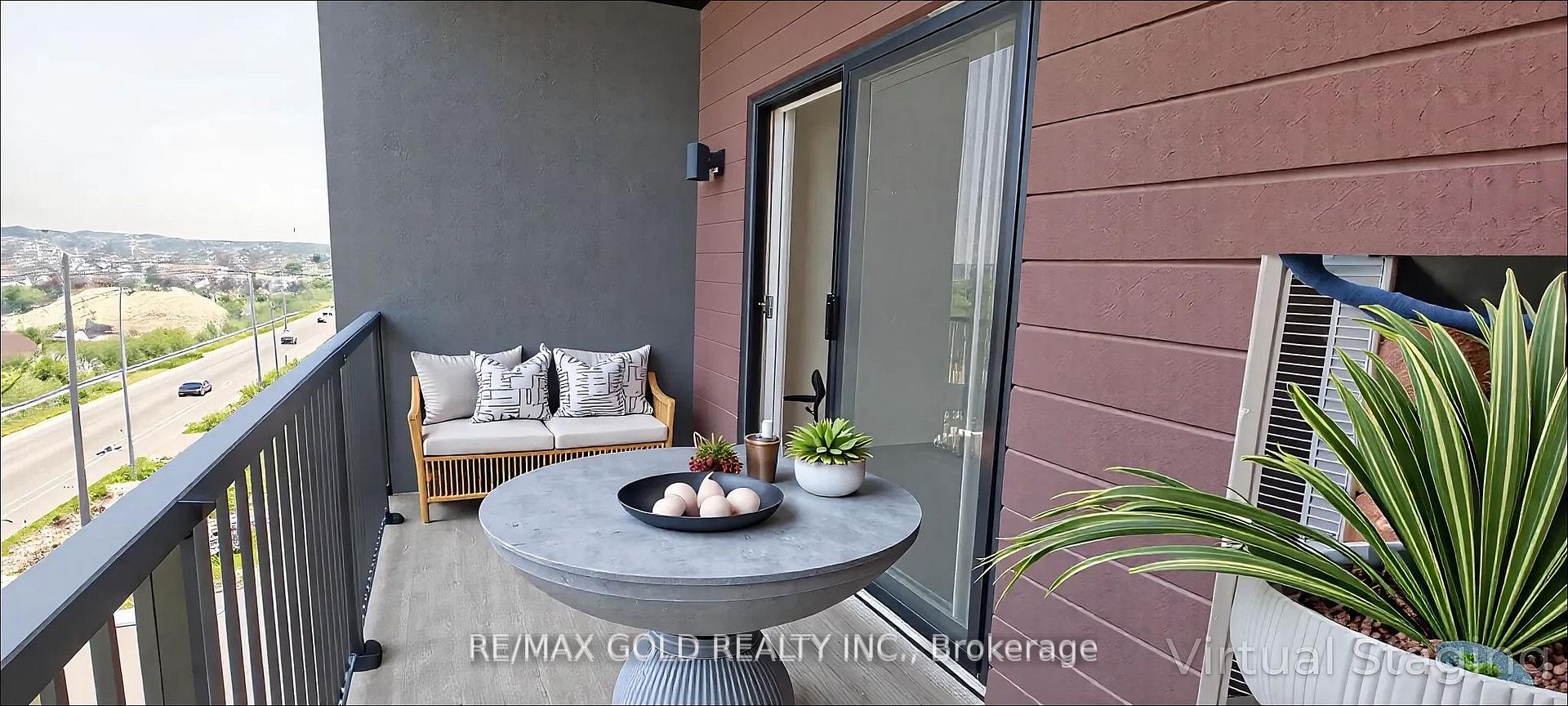 Photo 11 of Unit 504, 4 Spice Way, Barrie, Innis-Shore — HOMEH