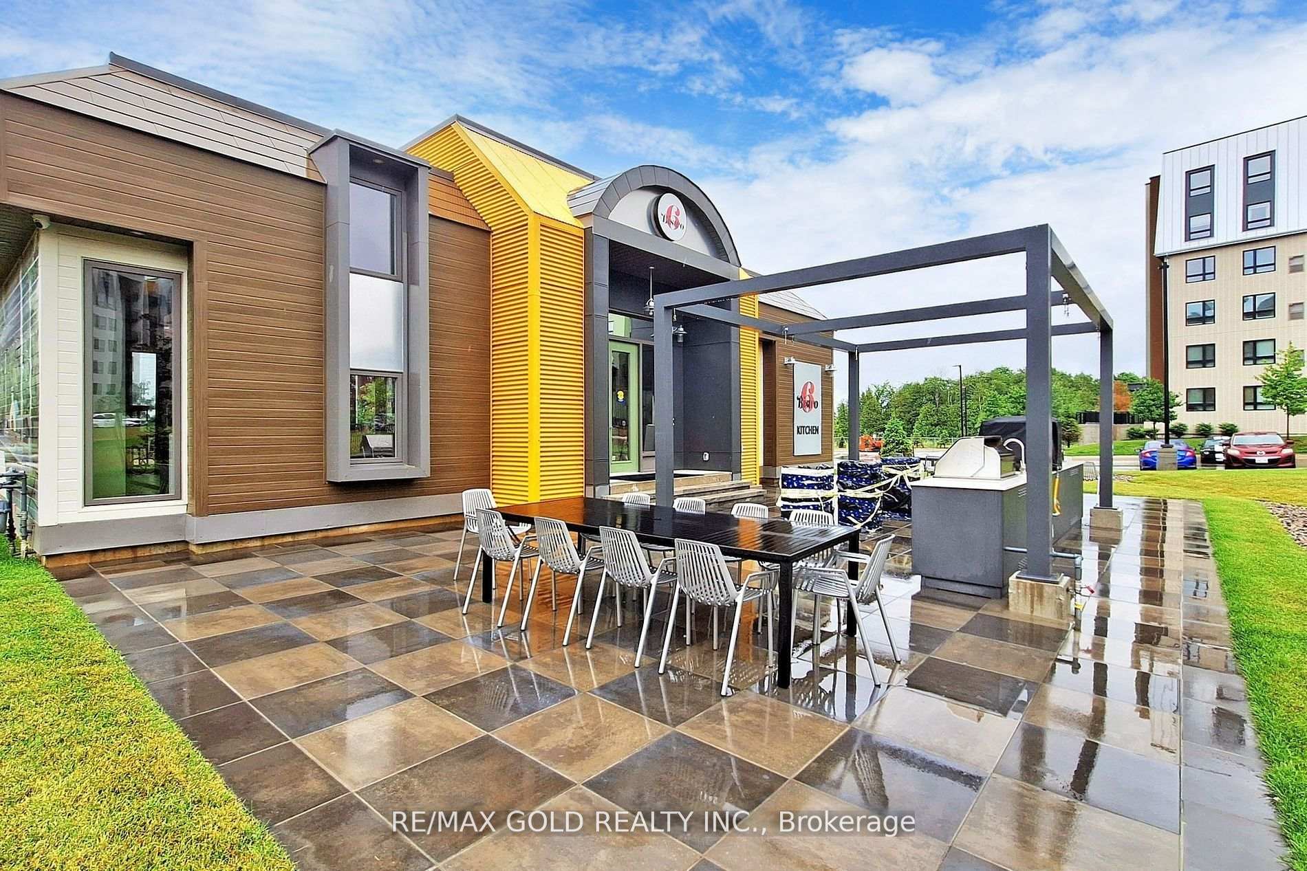 Photo 21 of Unit 504, 4 Spice Way, Barrie, Innis-Shore — HOMEH