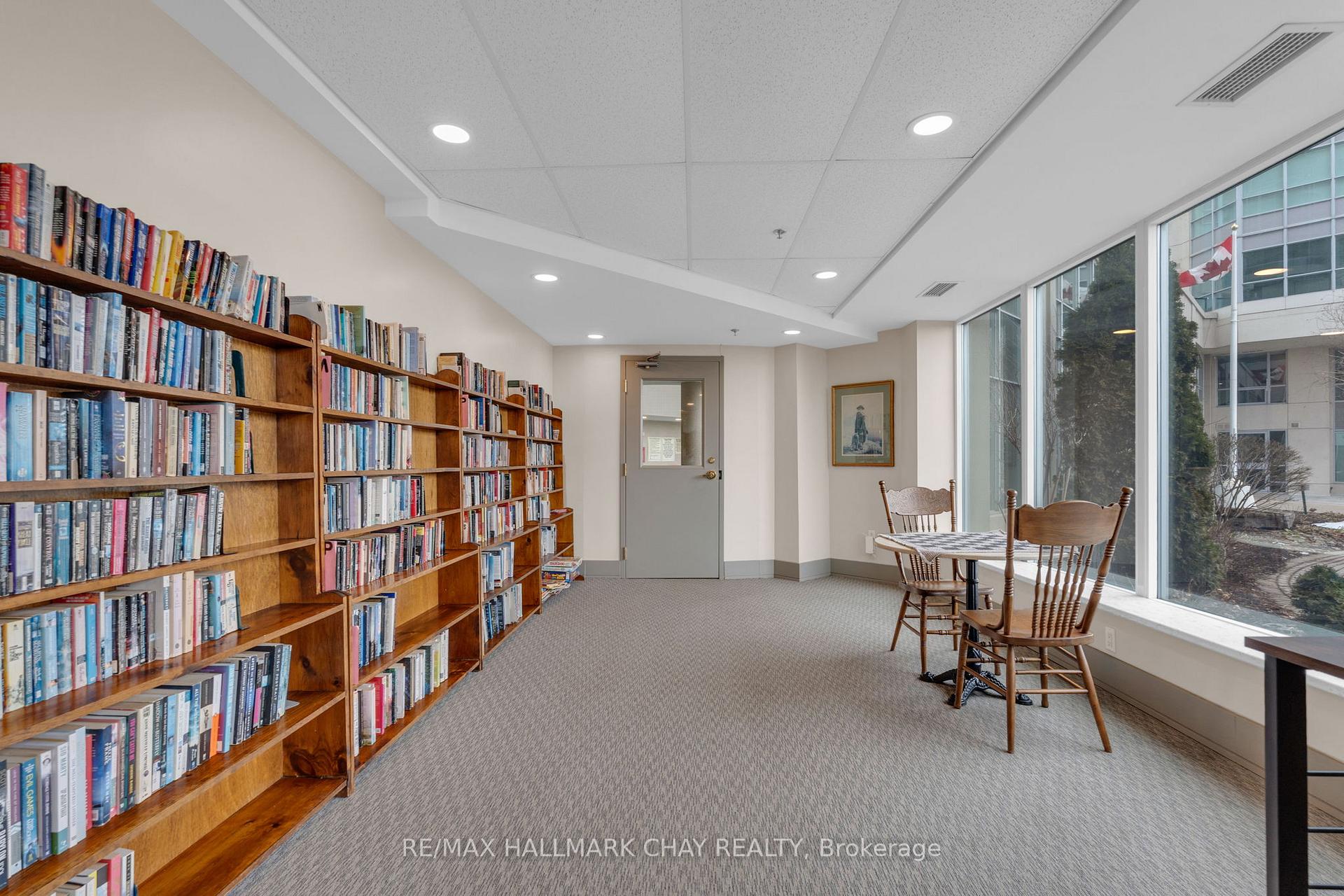 Photo 30 of Unit 811, 2 Toronto Street, Barrie, City Centre — HOMEH
