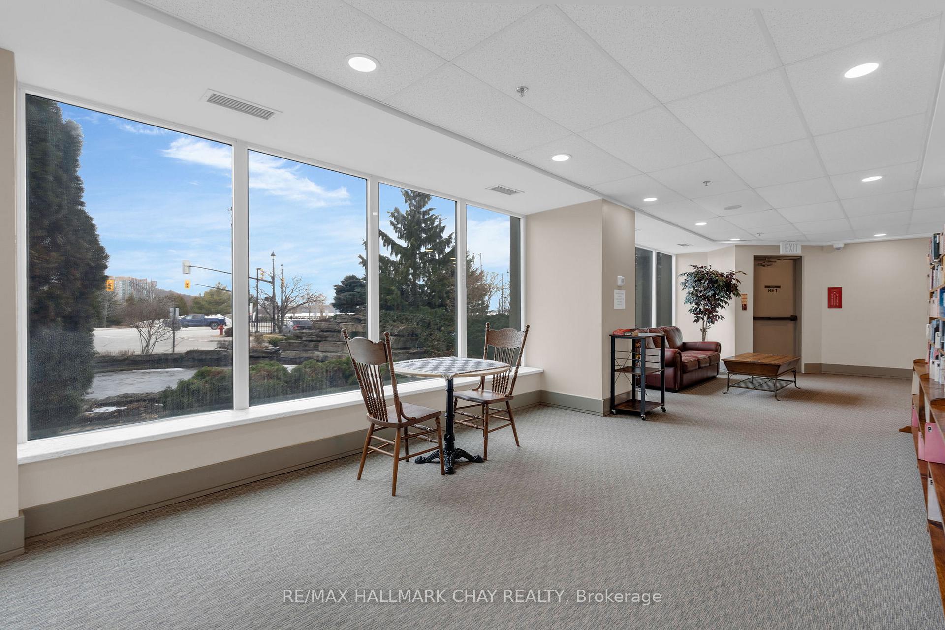 Photo 31 of Unit 811, 2 Toronto Street, Barrie, City Centre — HOMEH