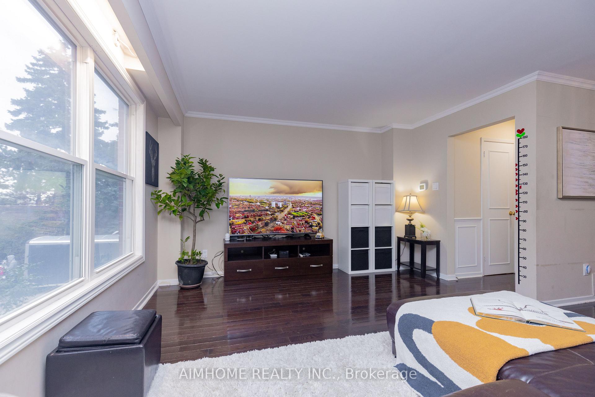 Photo 7 of 362 Simonston Boulevard, Markham, German Mills — HOMEH