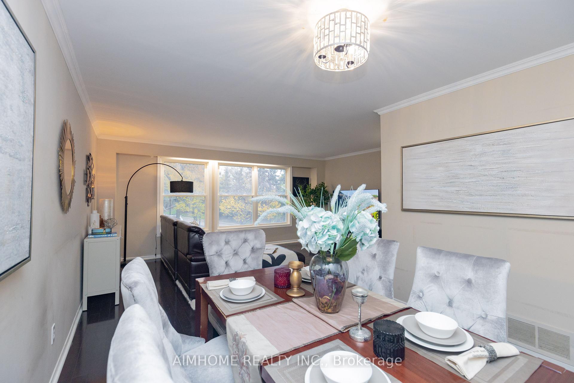 Photo 15 of 362 Simonston Boulevard, Markham, German Mills — HOMEH