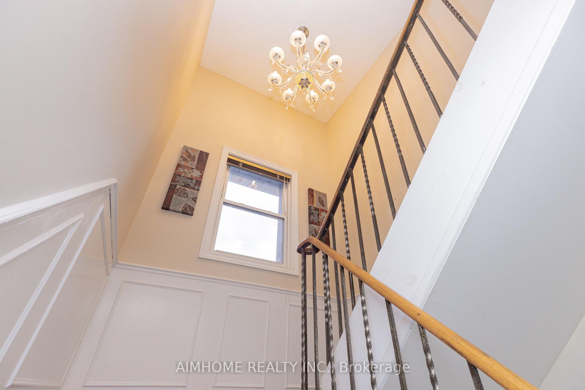 Photo 22 of 362 Simonston Boulevard, Markham, German Mills — HOMEH