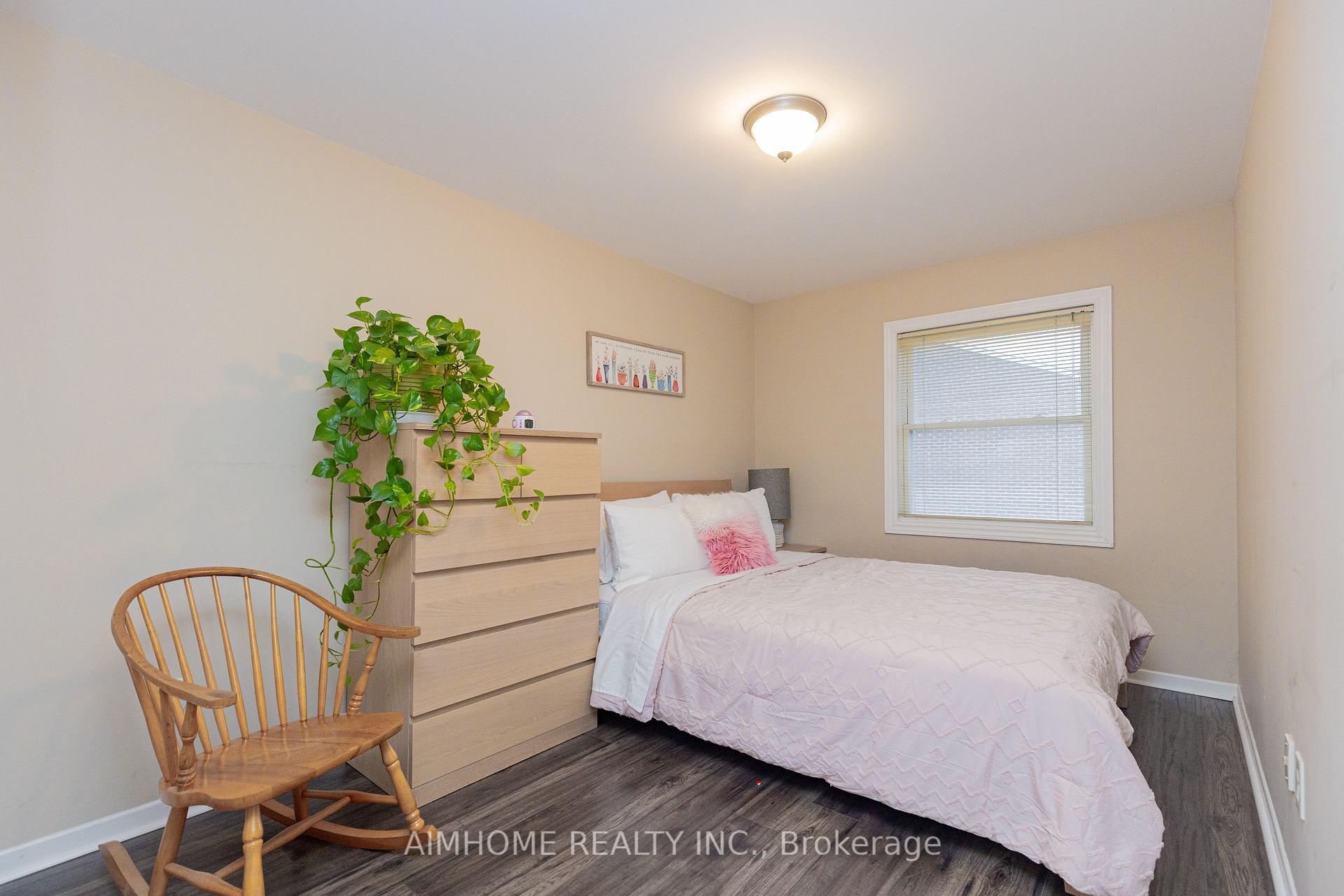 Photo 26 of 362 Simonston Boulevard, Markham, German Mills — HOMEH
