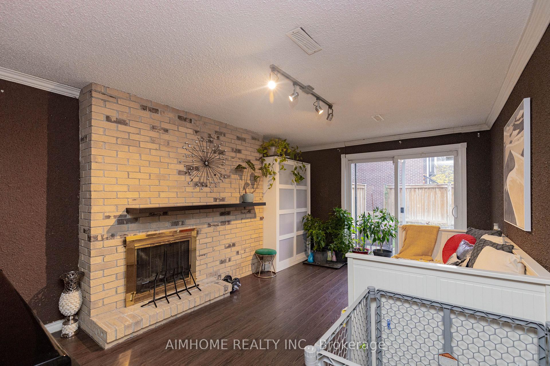 Photo 30 of 362 Simonston Boulevard, Markham, German Mills — HOMEH