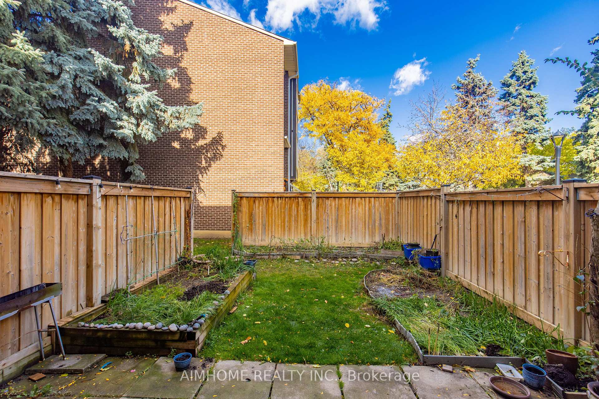 Photo 40 of 362 Simonston Boulevard, Markham, German Mills — HOMEH