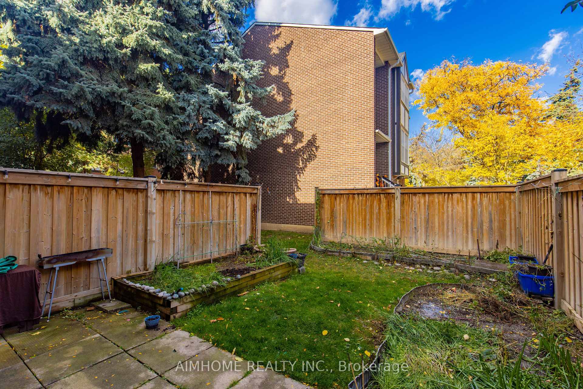 Photo 42 of 362 Simonston Boulevard, Markham, German Mills — HOMEH