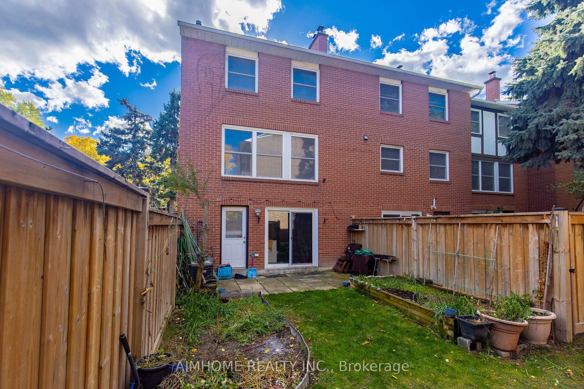 Photo 44 of 362 Simonston Boulevard, Markham, German Mills — HOMEH