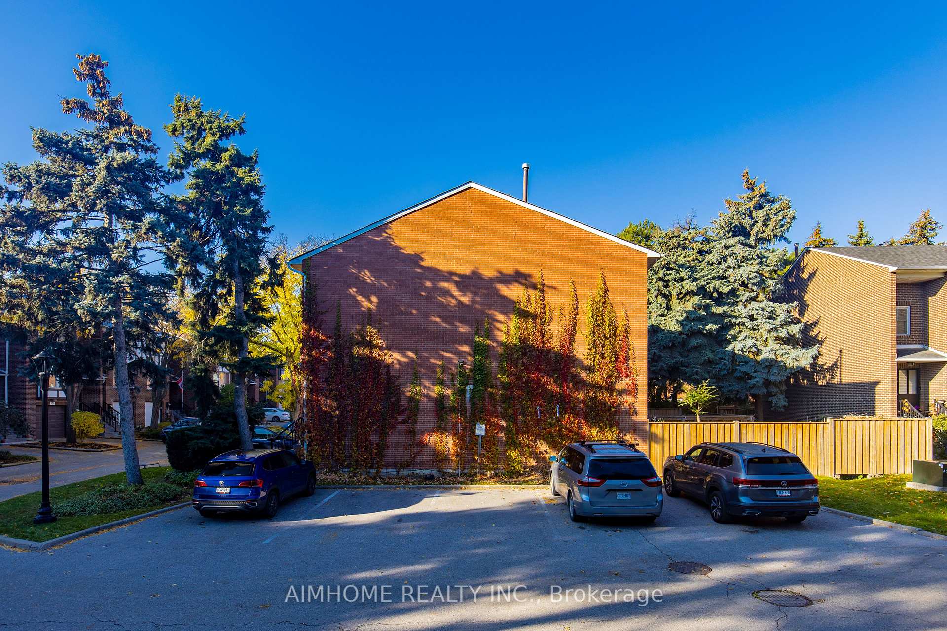 Photo 47 of 362 Simonston Boulevard, Markham, German Mills — HOMEH