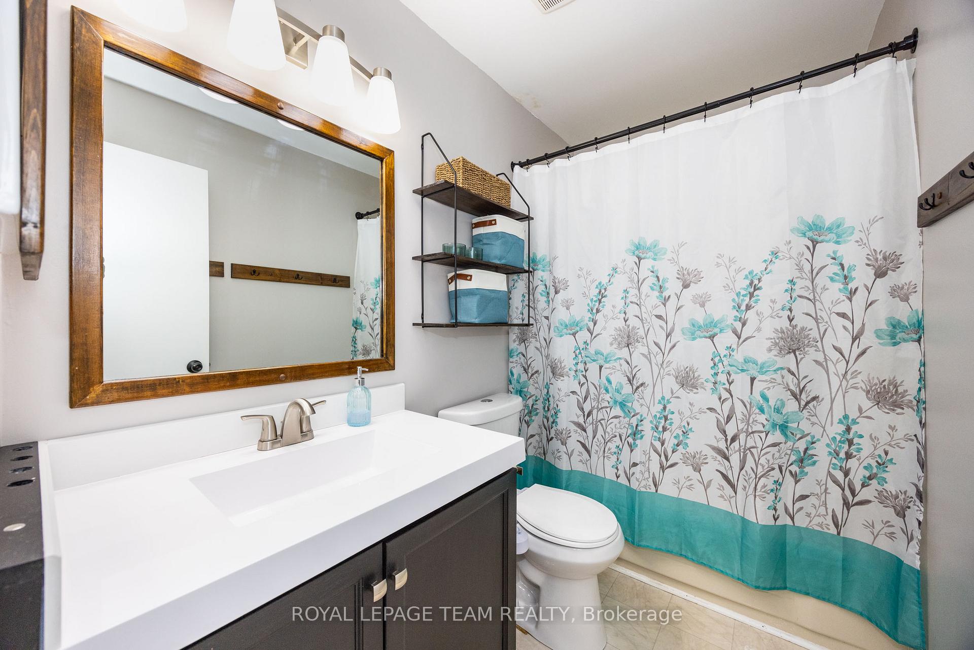 Photo 17 of Unit 21, 1960 Colorado Lane, Ottawa, Orleans/Sunridge — HOMEH