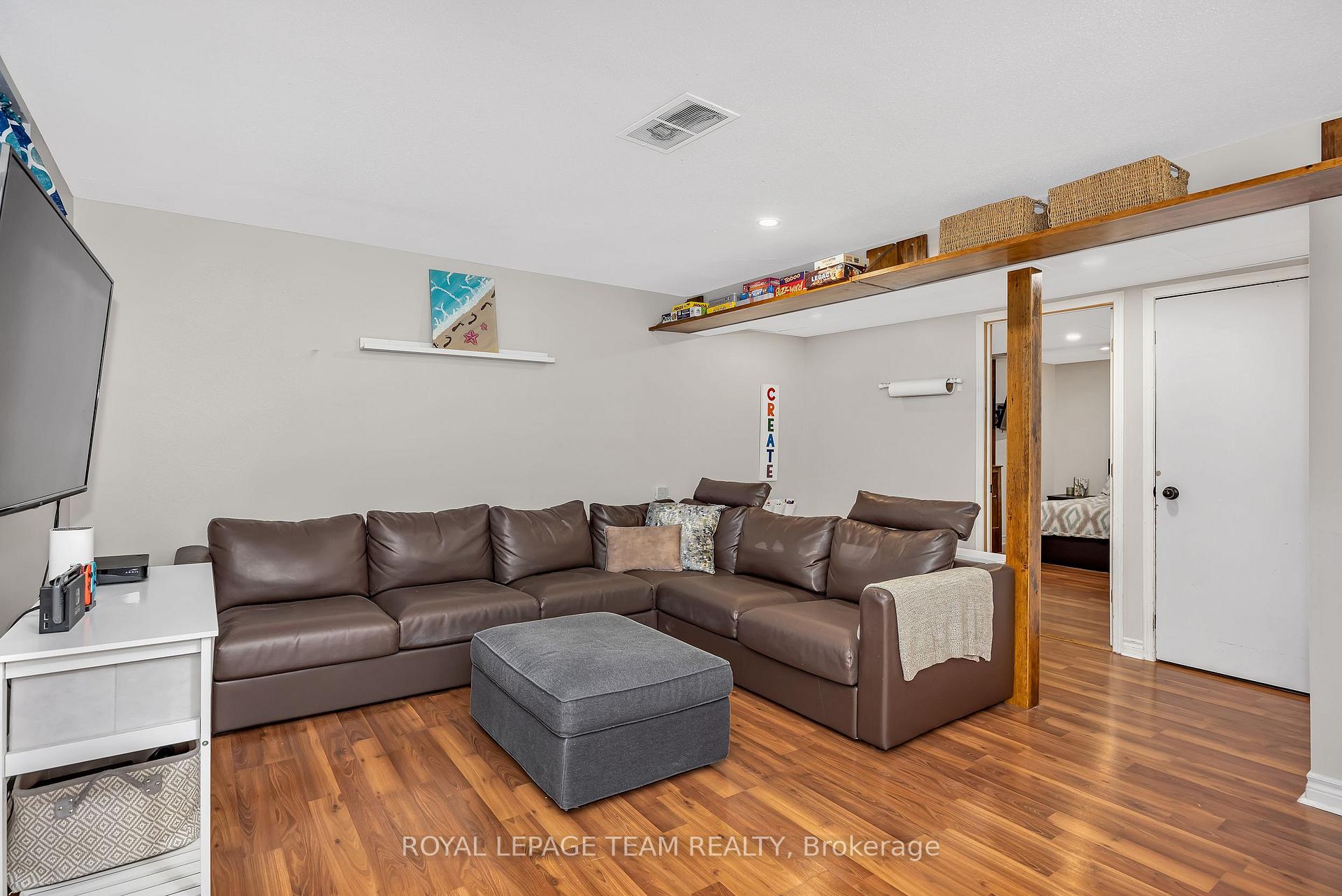 Photo 25 of Unit 21, 1960 Colorado Lane, Ottawa, Orleans/Sunridge — HOMEH