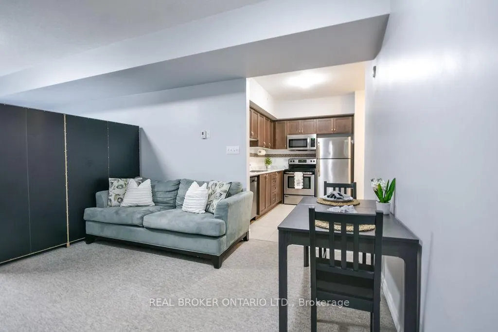 Photo 11 of Unit 404, 40 Ferndale Drive S, Barrie, Ardagh — HOMEH