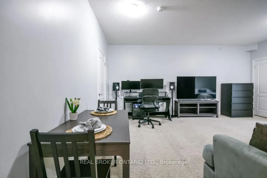 Photo 12 of Unit 404, 40 Ferndale Drive S, Barrie, Ardagh — HOMEH