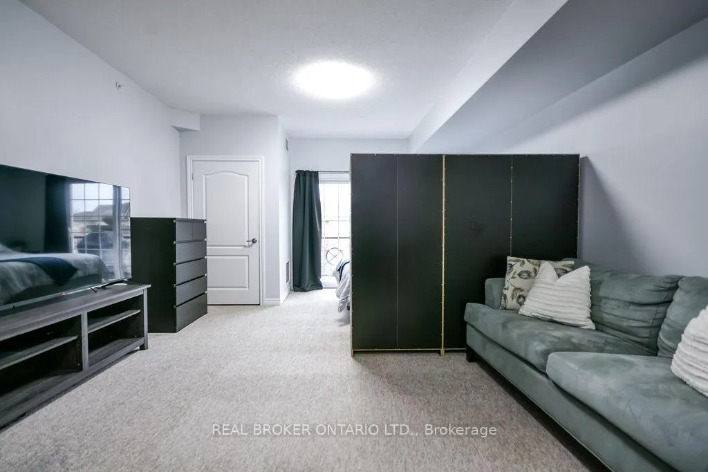 Photo 13 of Unit 404, 40 Ferndale Drive S, Barrie, Ardagh — HOMEH