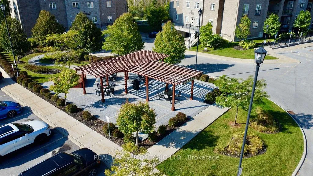 Photo 32 of Unit 404, 40 Ferndale Drive S, Barrie, Ardagh — HOMEH