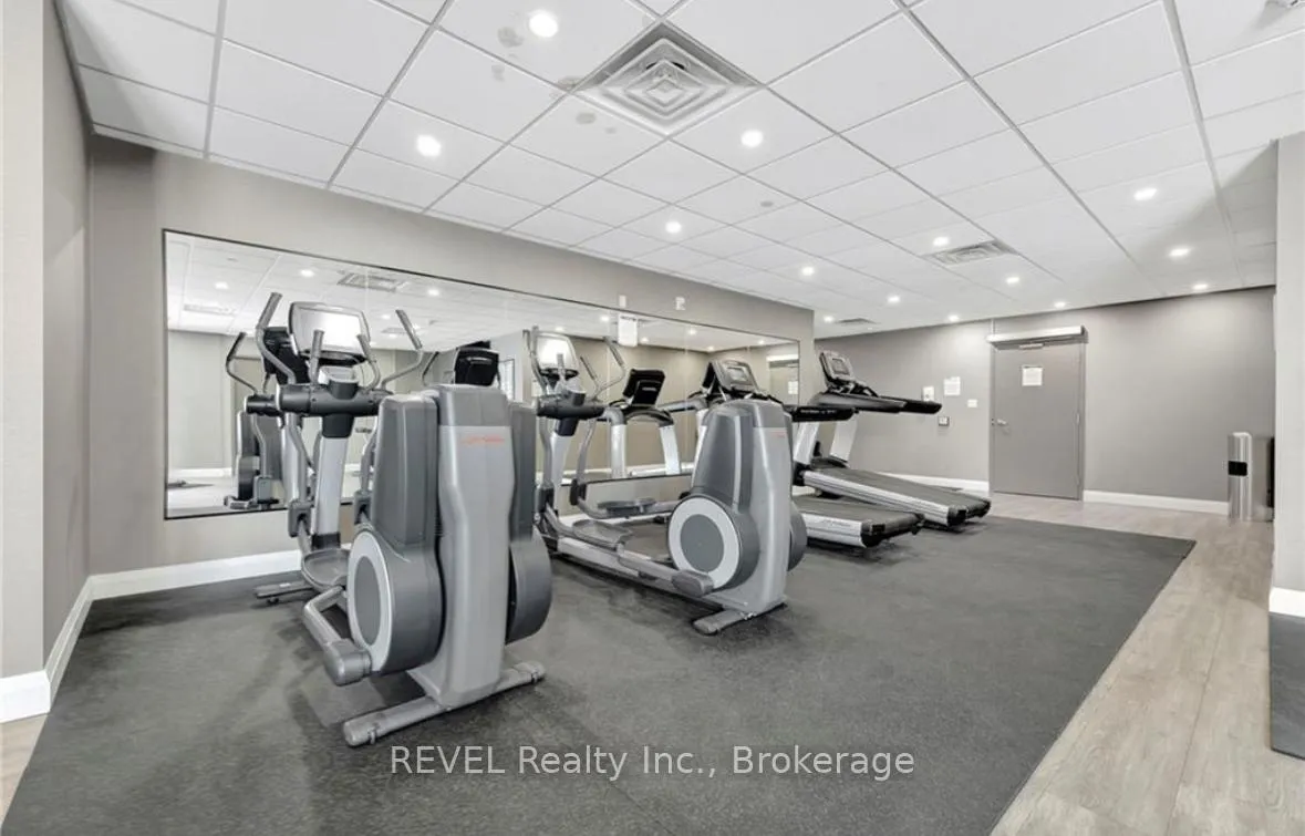 Photo 4 of Unit 228, 101 Shoreview Place, Hamilton, Lakeshore — HOMEH