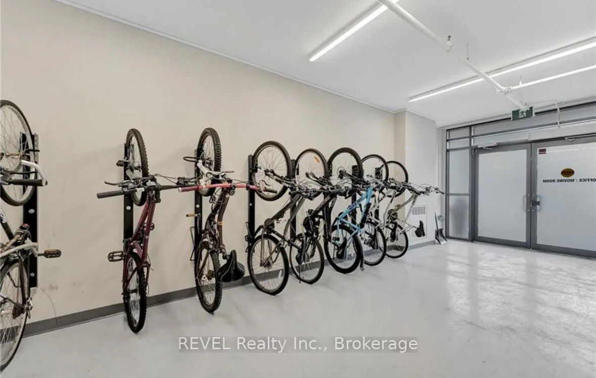Photo 28 of Unit 228, 101 Shoreview Place, Hamilton, Lakeshore — HOMEH