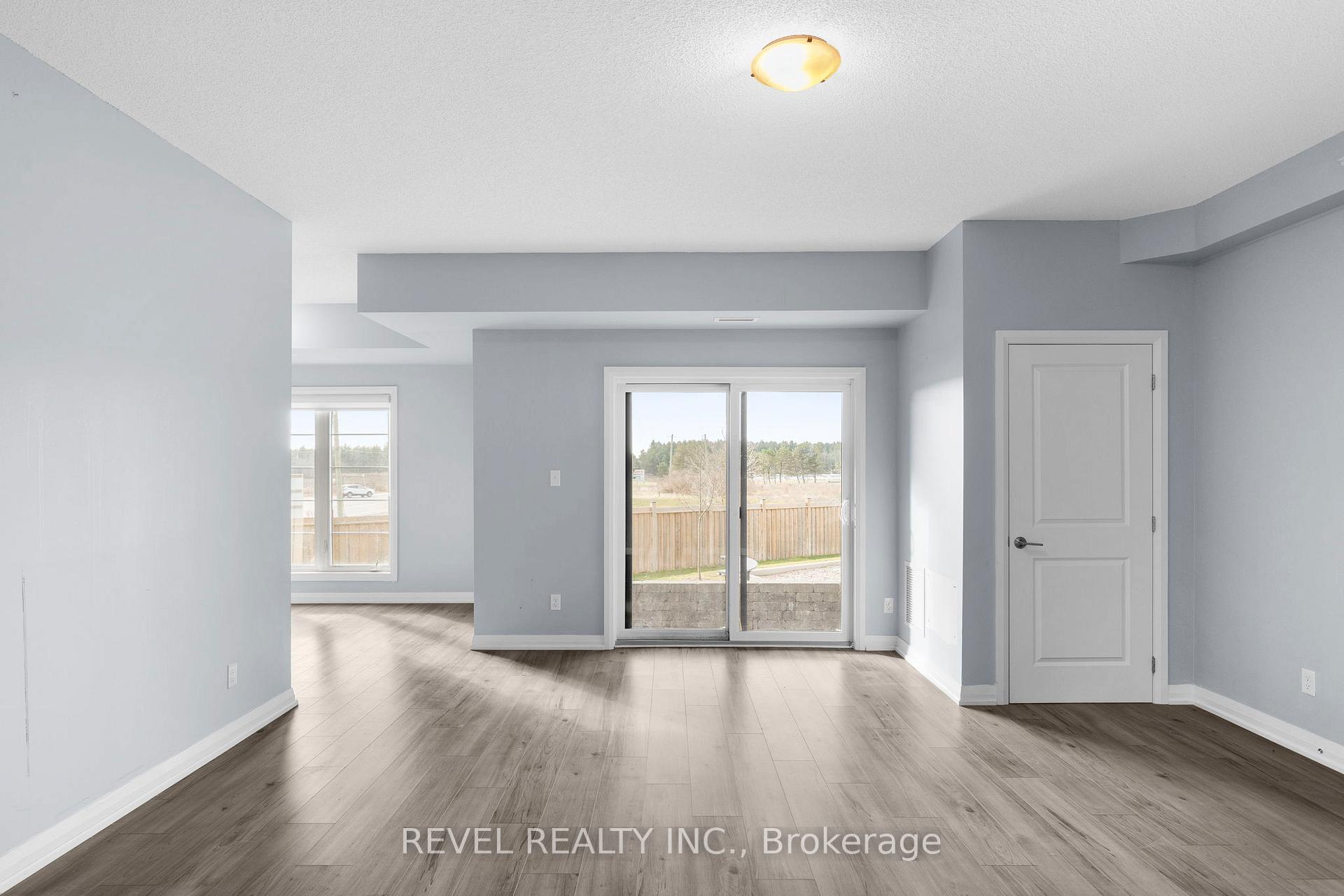 Photo 8 of Unit 117, 54 Koda Street, Barrie, Rural Barrie Southwest — HOMEH