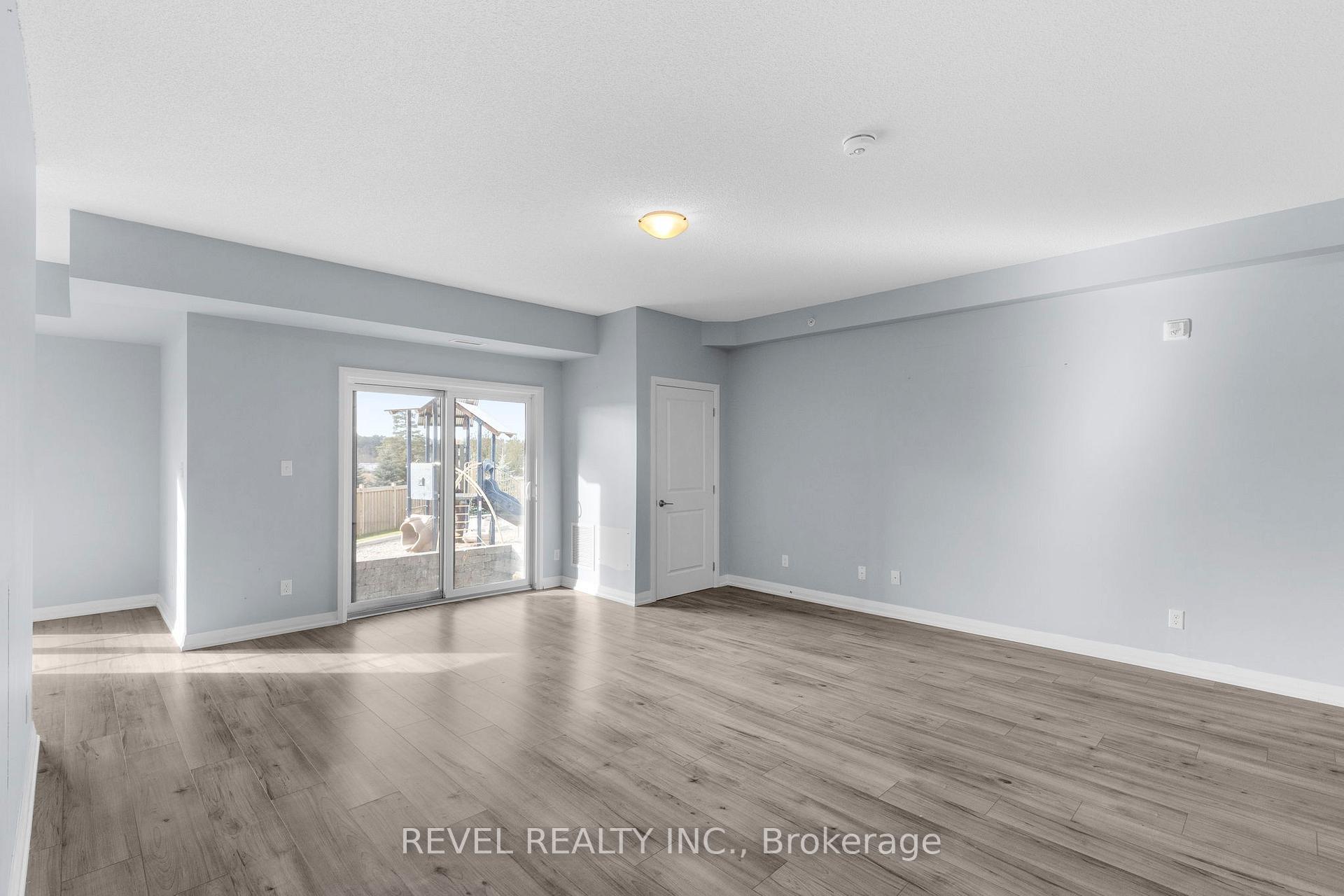 Photo 9 of Unit 117, 54 Koda Street, Barrie, Rural Barrie Southwest — HOMEH