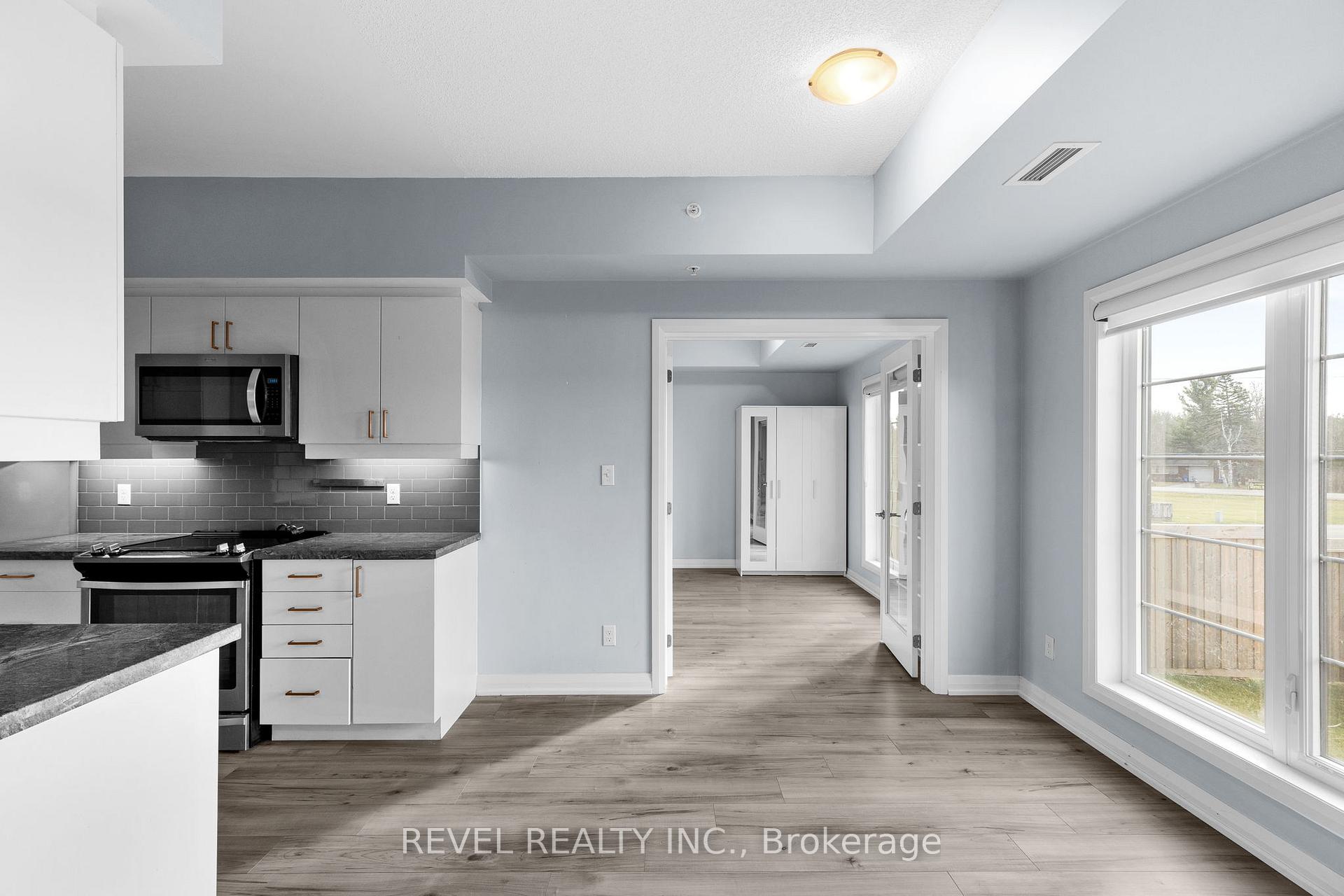 Photo 11 of Unit 117, 54 Koda Street, Barrie, Rural Barrie Southwest — HOMEH