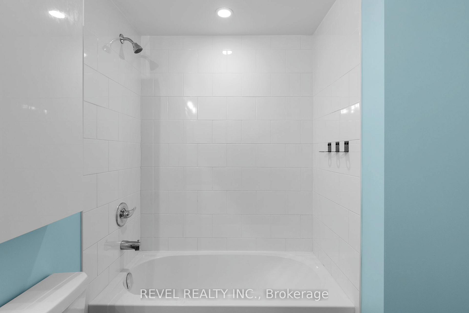 Photo 26 of Unit 117, 54 Koda Street, Barrie, Rural Barrie Southwest — HOMEH
