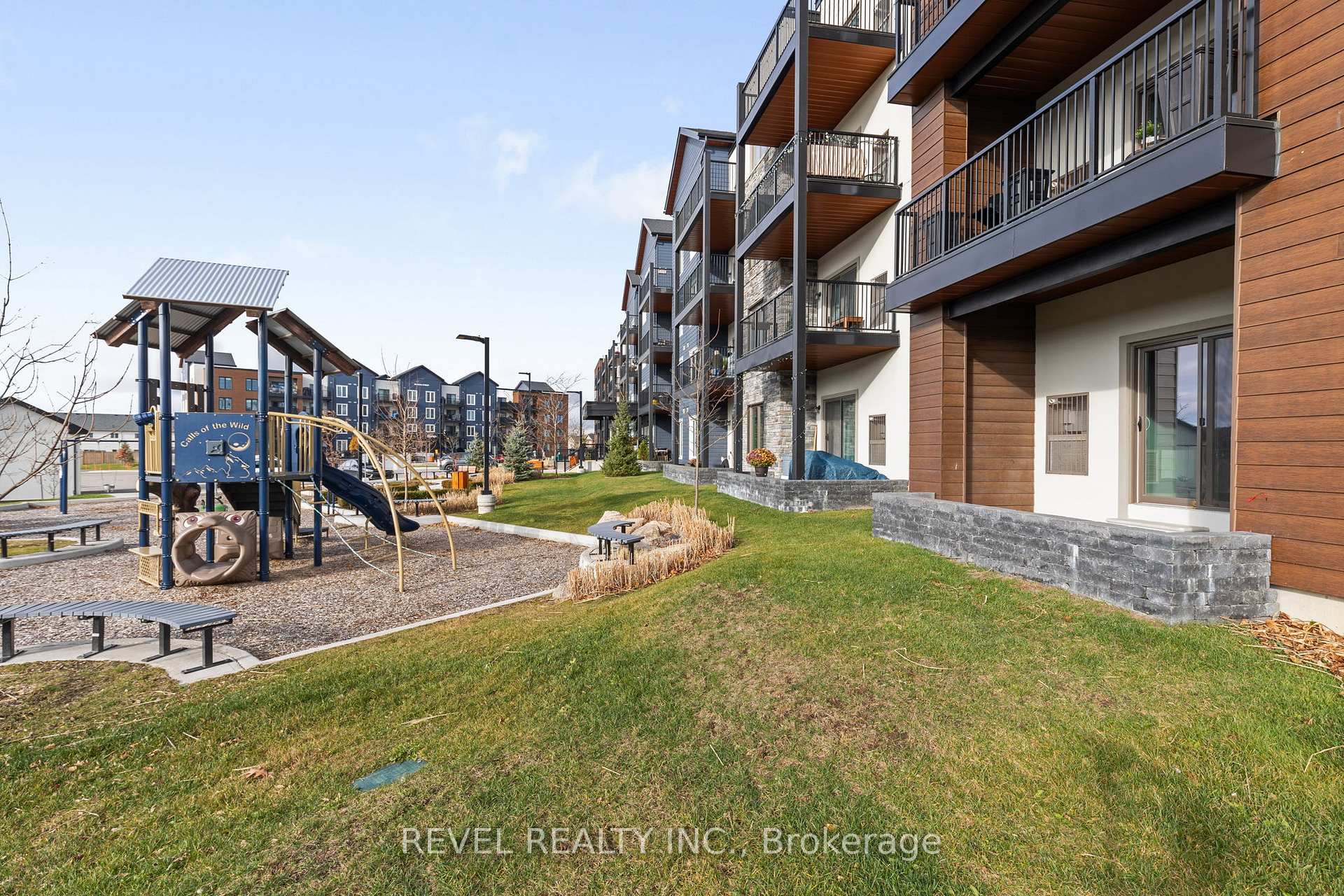 Photo 30 of Unit 117, 54 Koda Street, Barrie, Rural Barrie Southwest — HOMEH