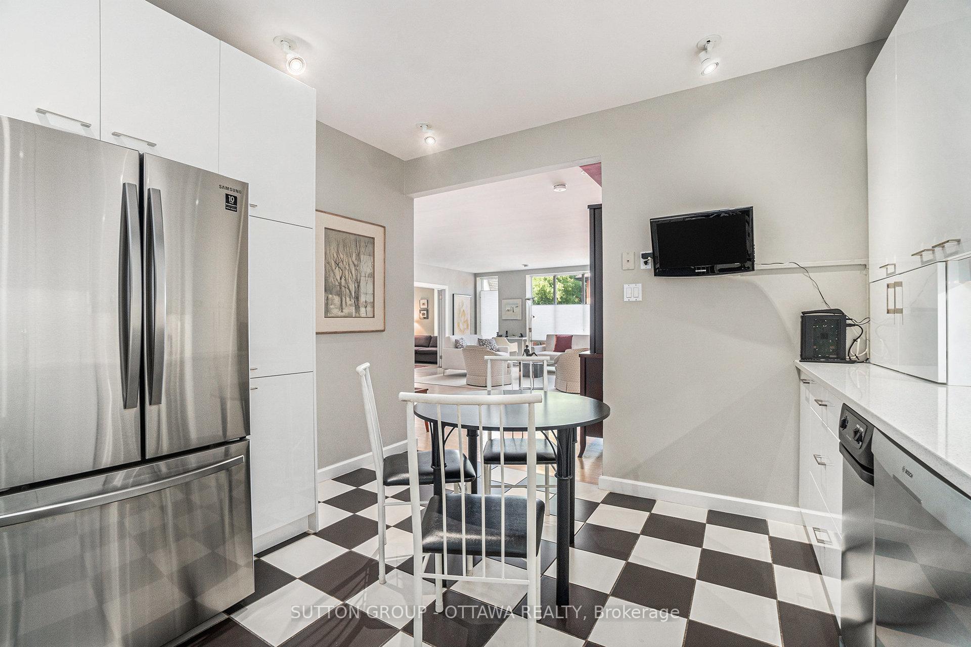 Photo 15 of Unit 202, 287 Maclaren Street, Ottawa, Ottawa Centre — HOMEH