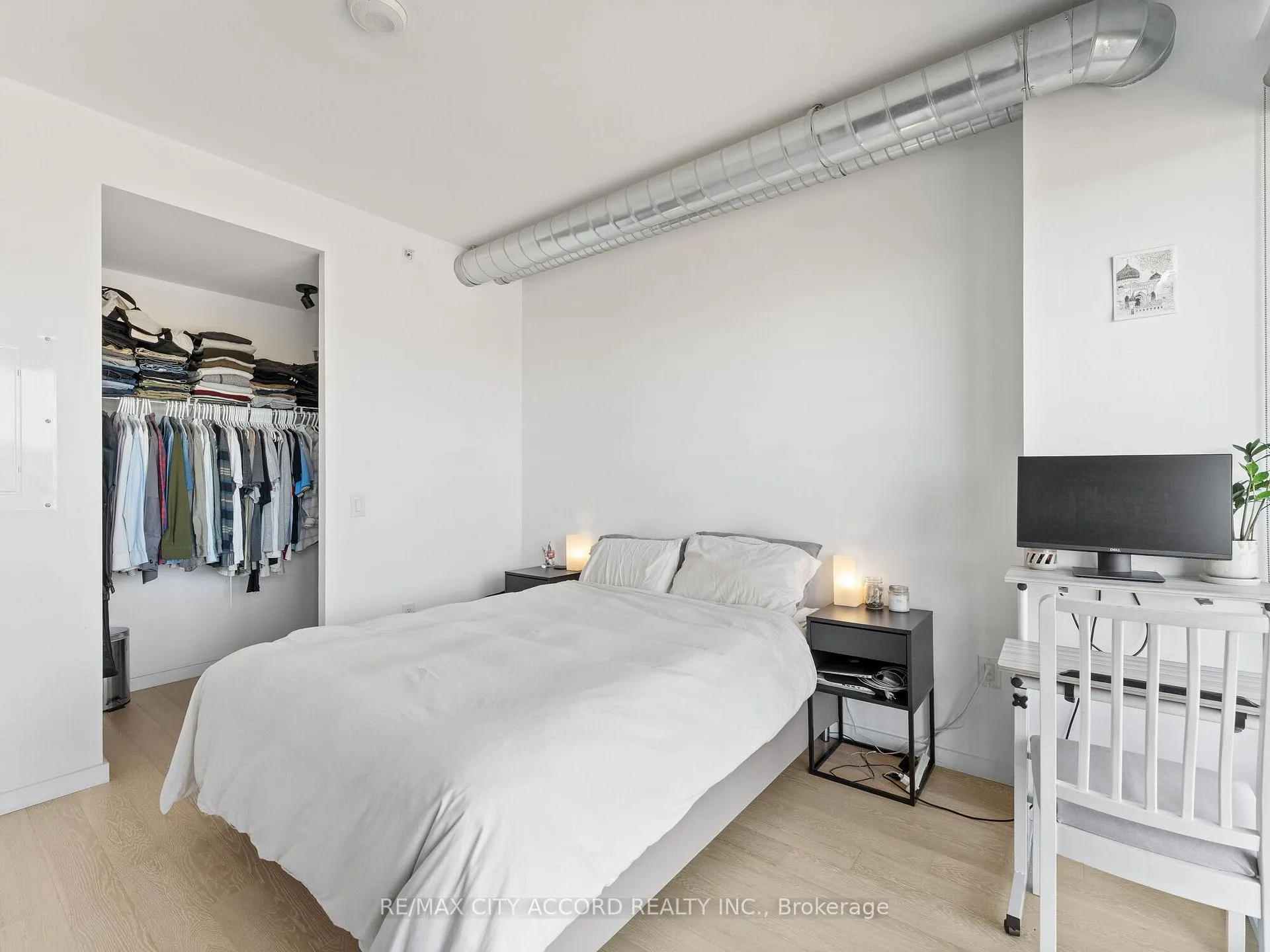 Photo 15 of Unit 305, 170 Bayview Avenue, Toronto, Moss Park — HOMEH