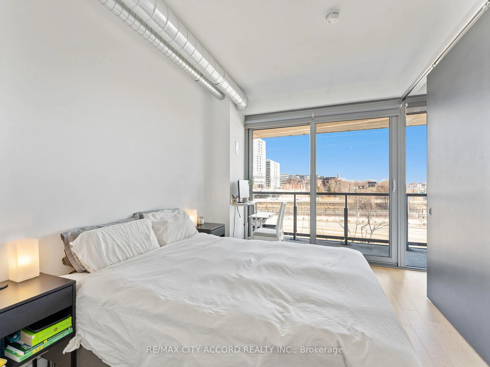 Photo 16 of Unit 305, 170 Bayview Avenue, Toronto, Moss Park — HOMEH
