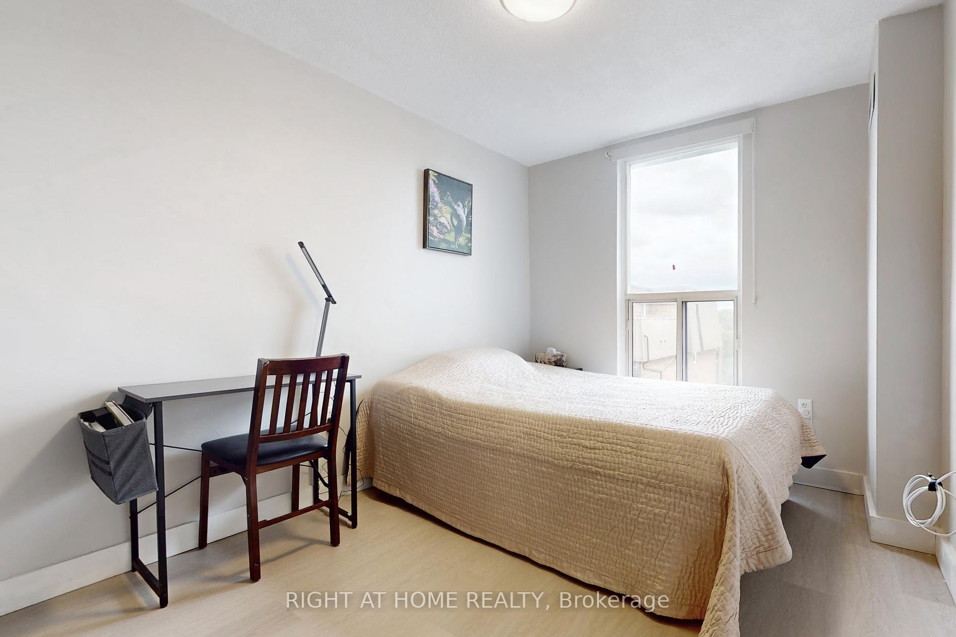 Photo 17 of Unit 320, 16 Elgin Street, Markham, Thornhill — HOMEH