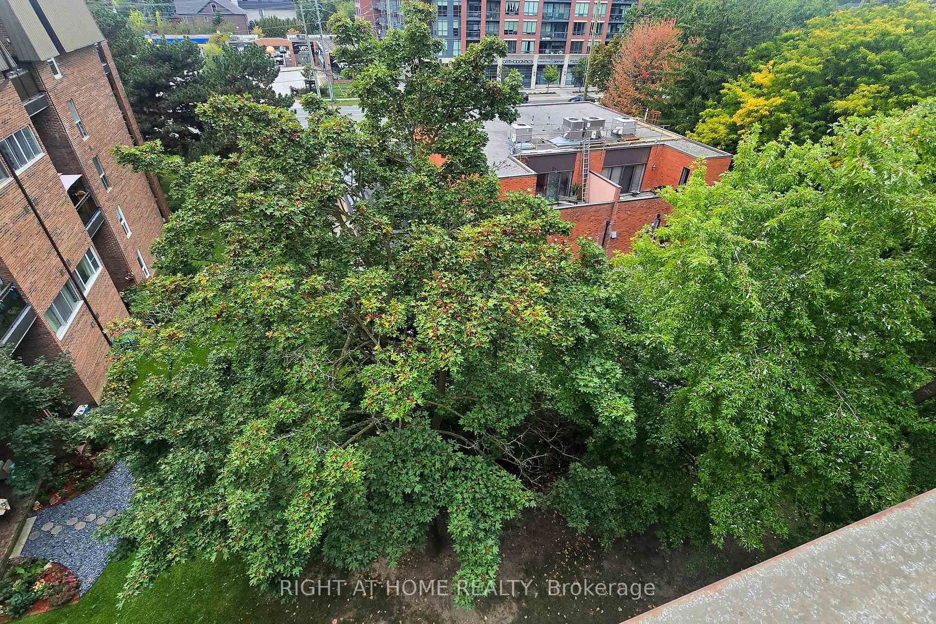 Photo 27 of Unit 320, 16 Elgin Street, Markham, Thornhill — HOMEH