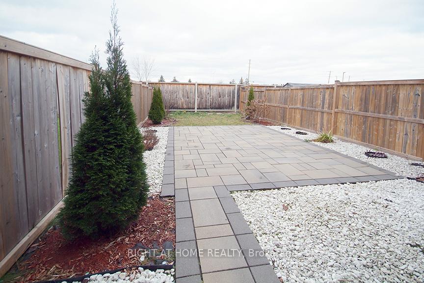 Photo 19 of 132 Mattingly Way, Ottawa, Riverside South/Gloucester Glen — HOMEH