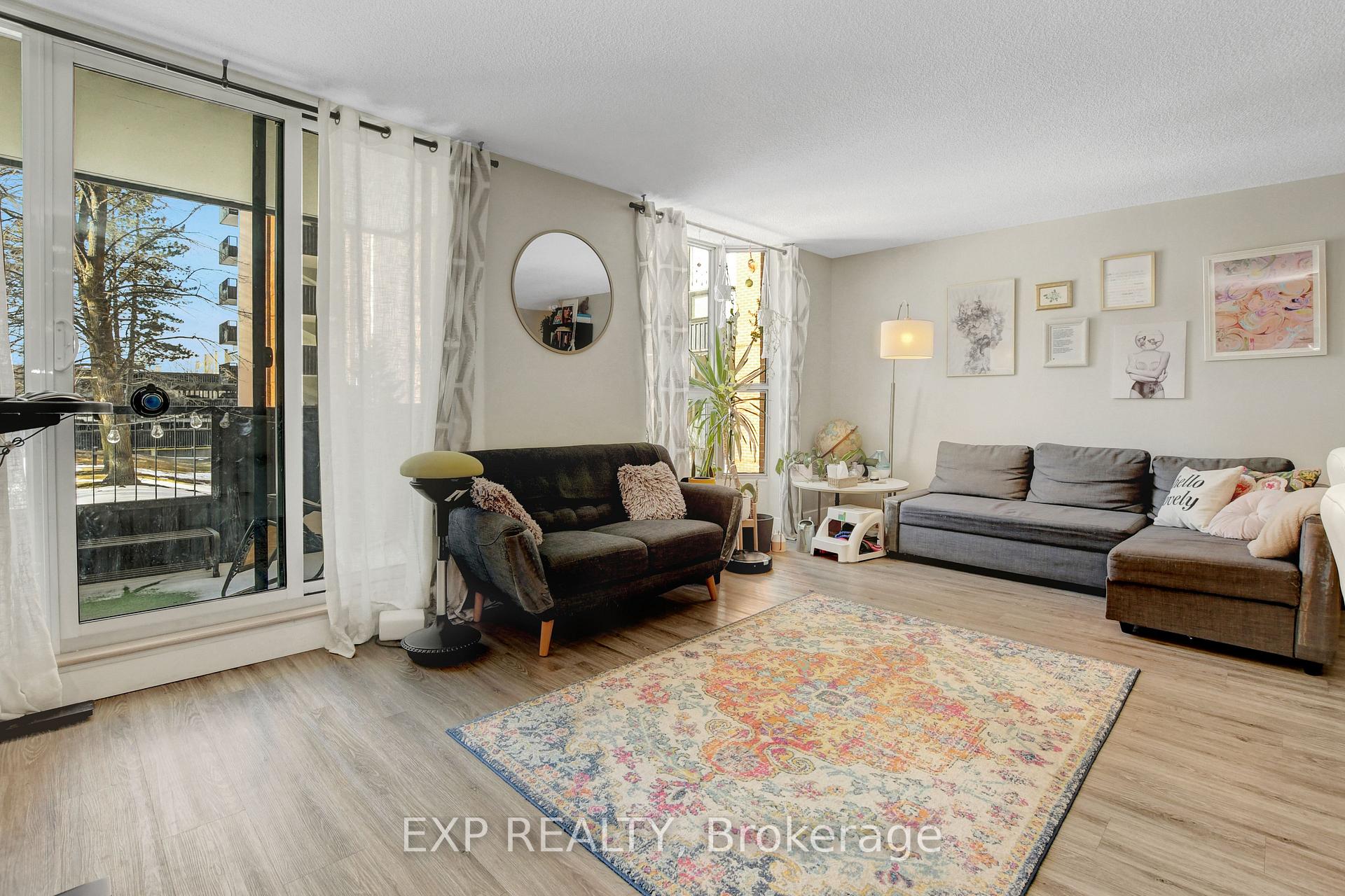 Photo 14 of Unit 211, 2951 Riverside Drive, Ottawa, Mooneys Bay/Riverside Park — HOMEH