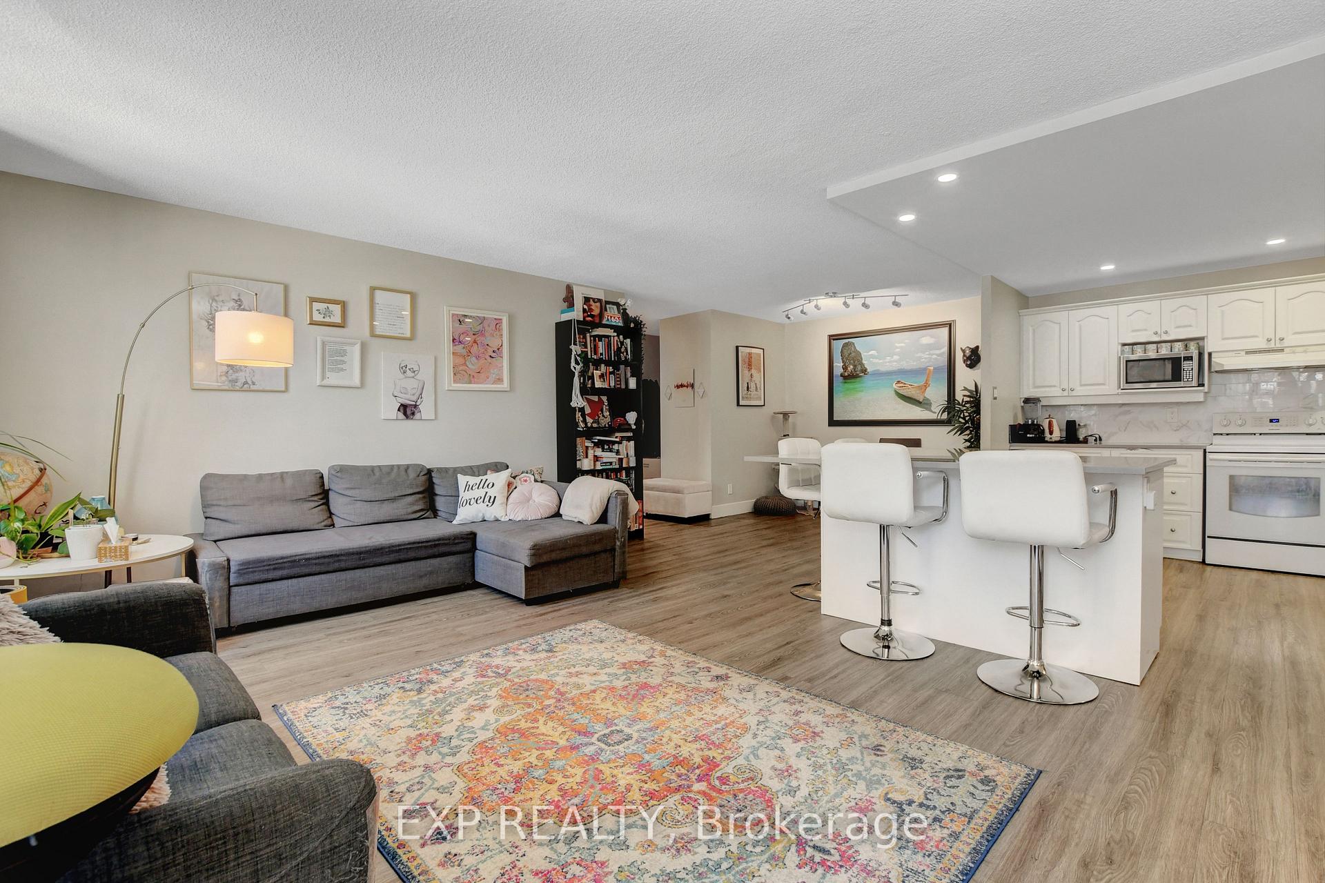 Photo 15 of Unit 211, 2951 Riverside Drive, Ottawa, Mooneys Bay/Riverside Park — HOMEH