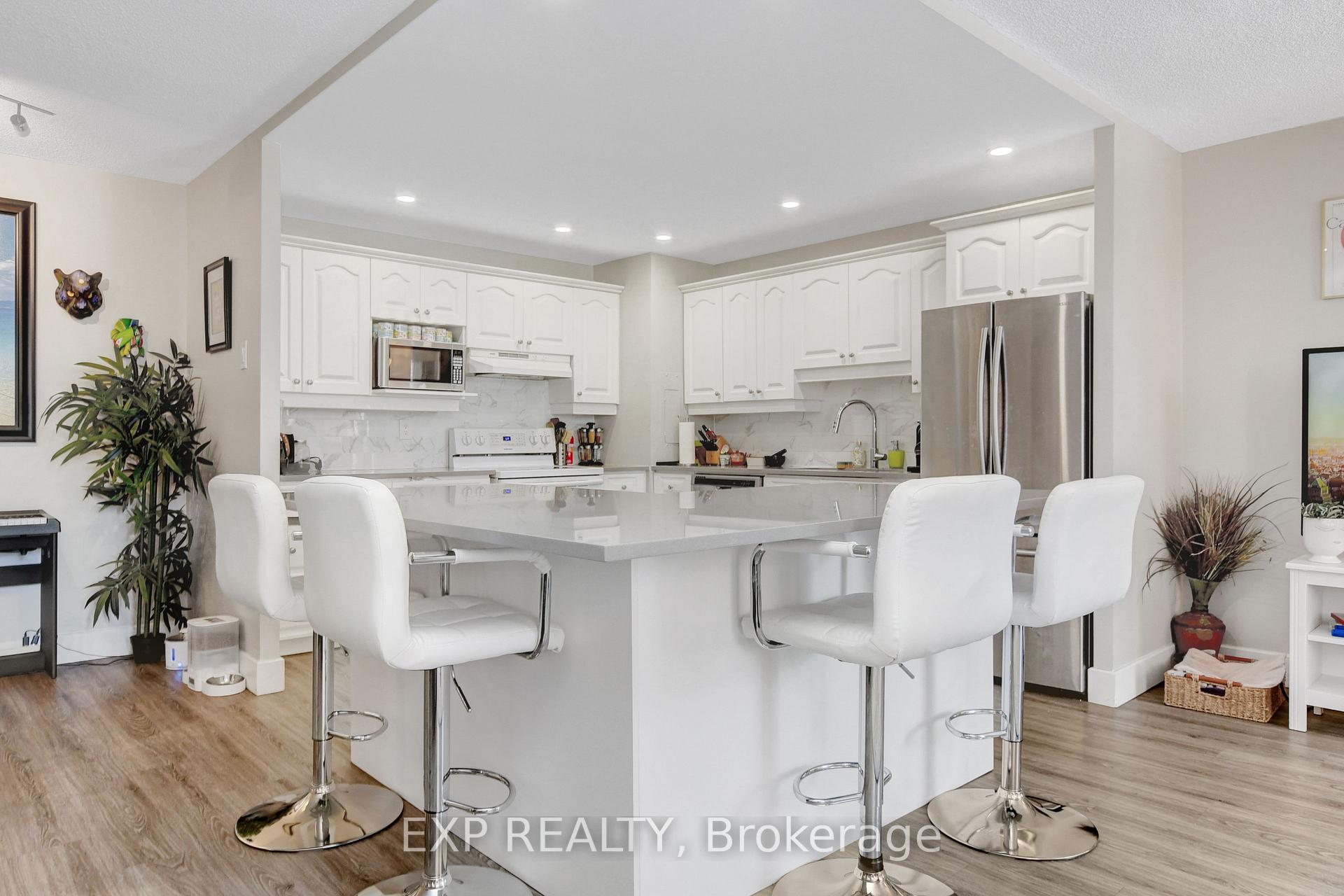 Photo 18 of Unit 211, 2951 Riverside Drive, Ottawa, Mooneys Bay/Riverside Park — HOMEH