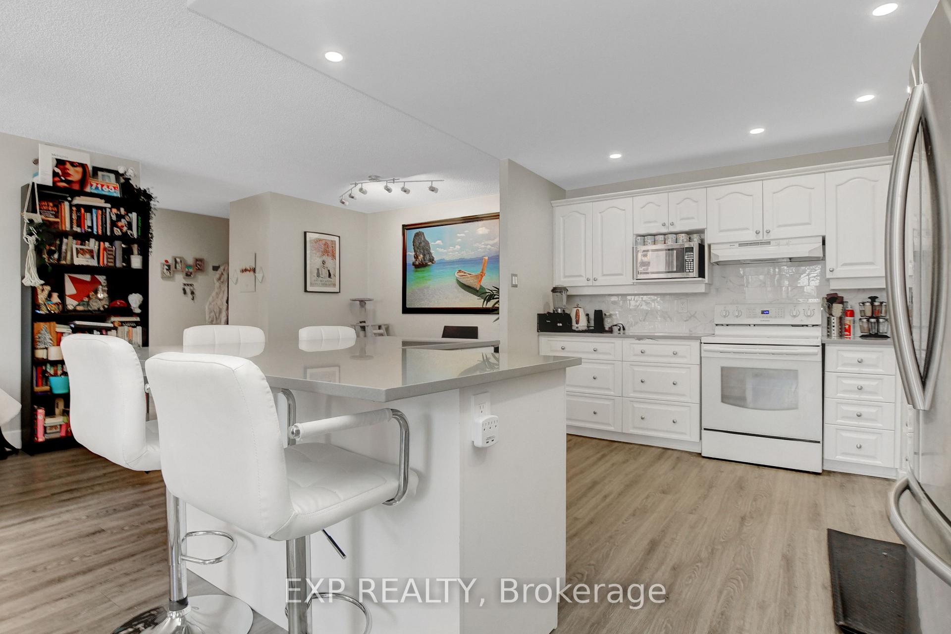 Photo 19 of Unit 211, 2951 Riverside Drive, Ottawa, Mooneys Bay/Riverside Park — HOMEH