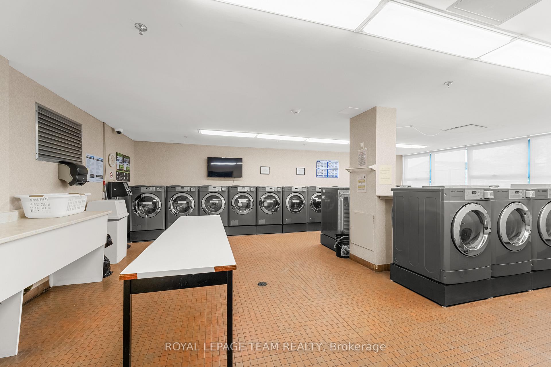 Photo 32 of Unit 1203, 555 Brittany Drive, Ottawa, Viscount Alexander Park — HOMEH