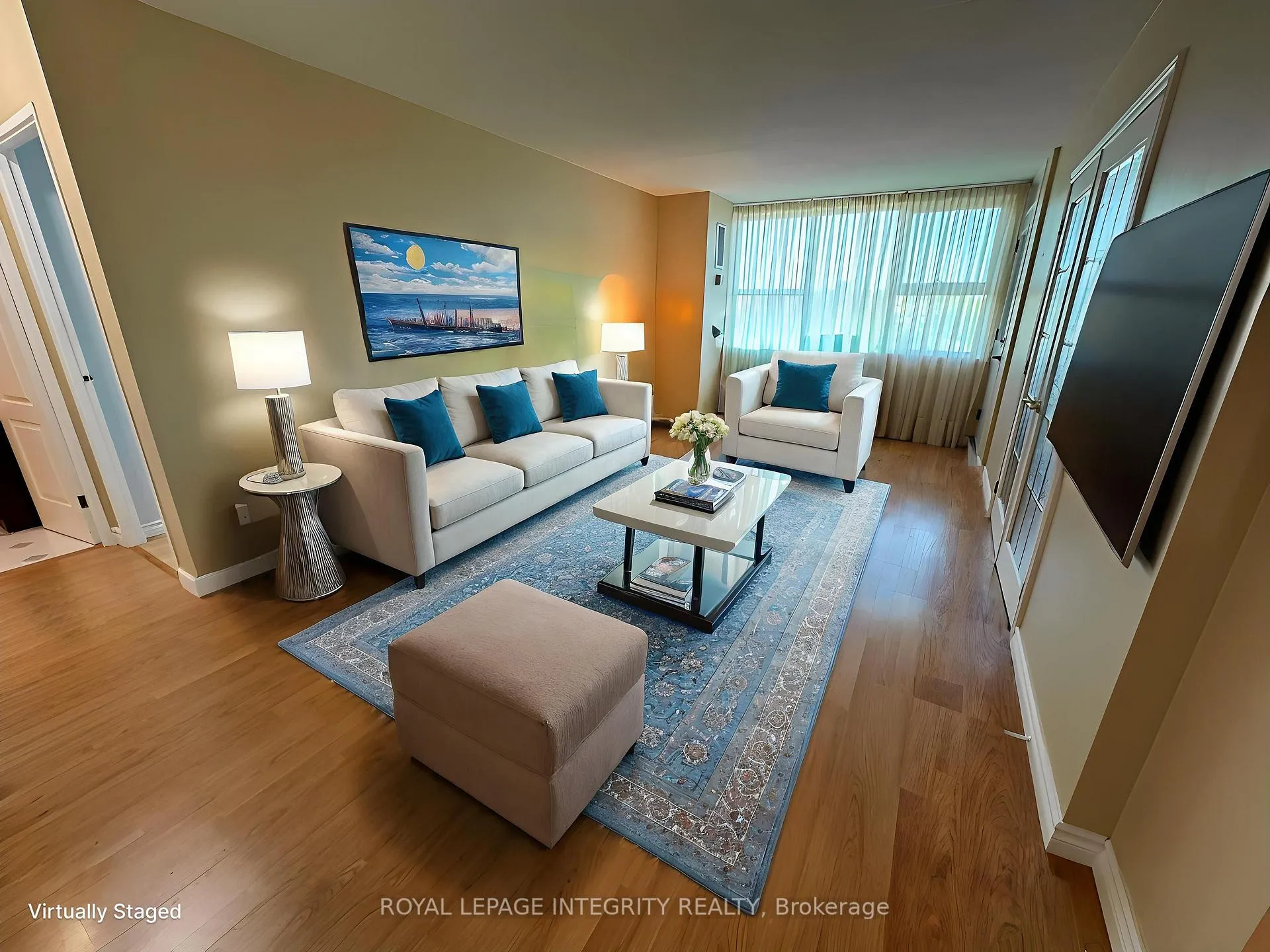 Photo 12 of Unit 1008, 555 Brittany Drive, Ottawa, Viscount Alexander Park — HOMEH
