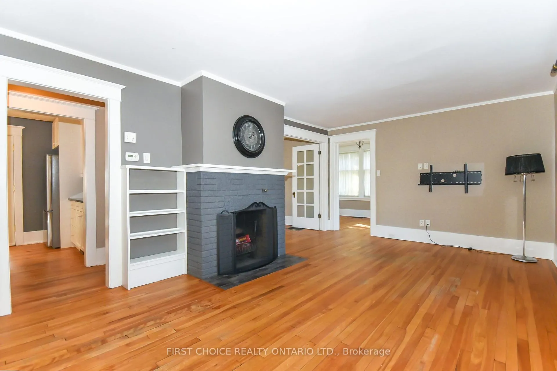 Photo 3 of 142 Broadway Avenue, Ottawa, Glebe — HOMEH