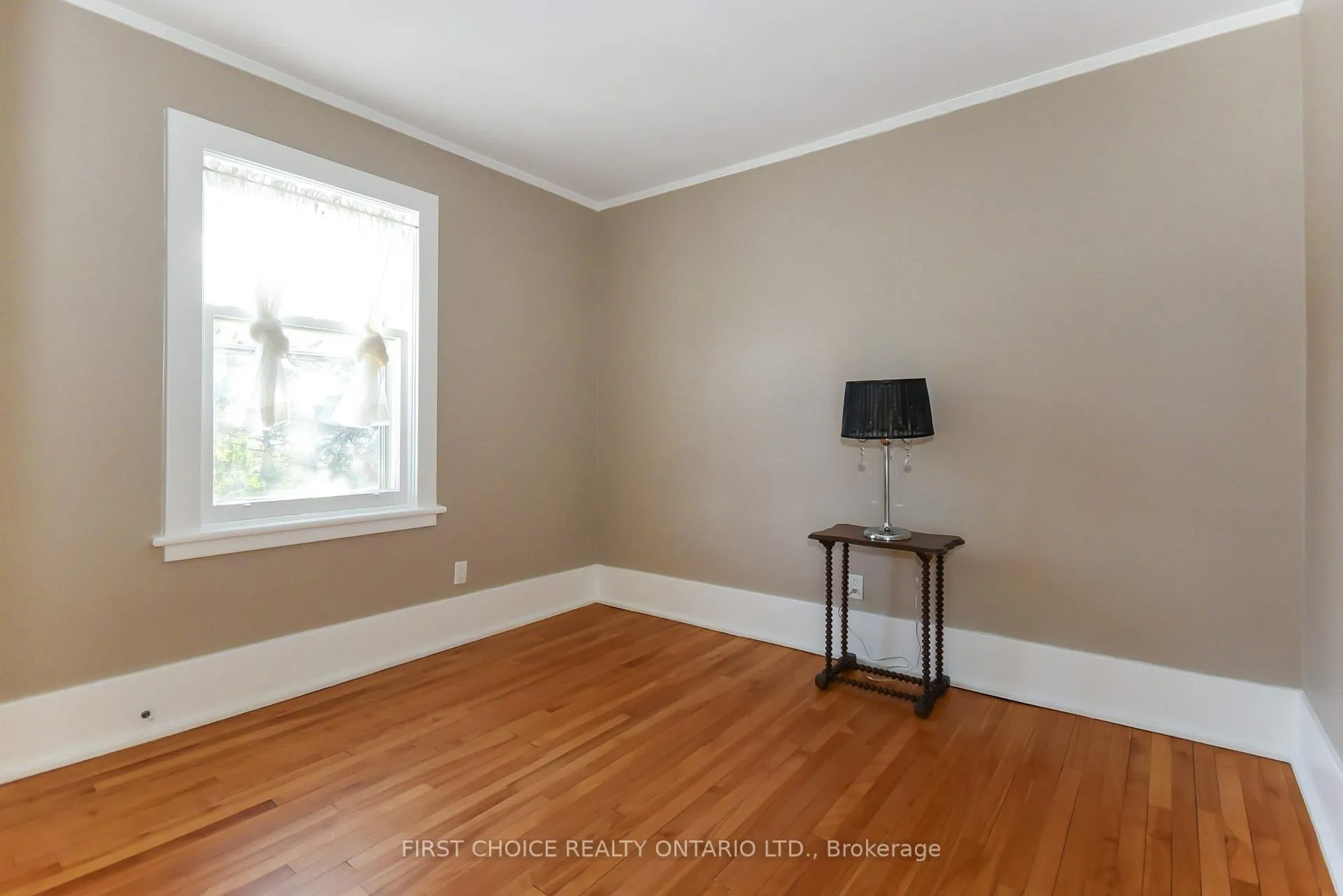 Photo 23 of 142 Broadway Avenue, Ottawa, Glebe — HOMEH