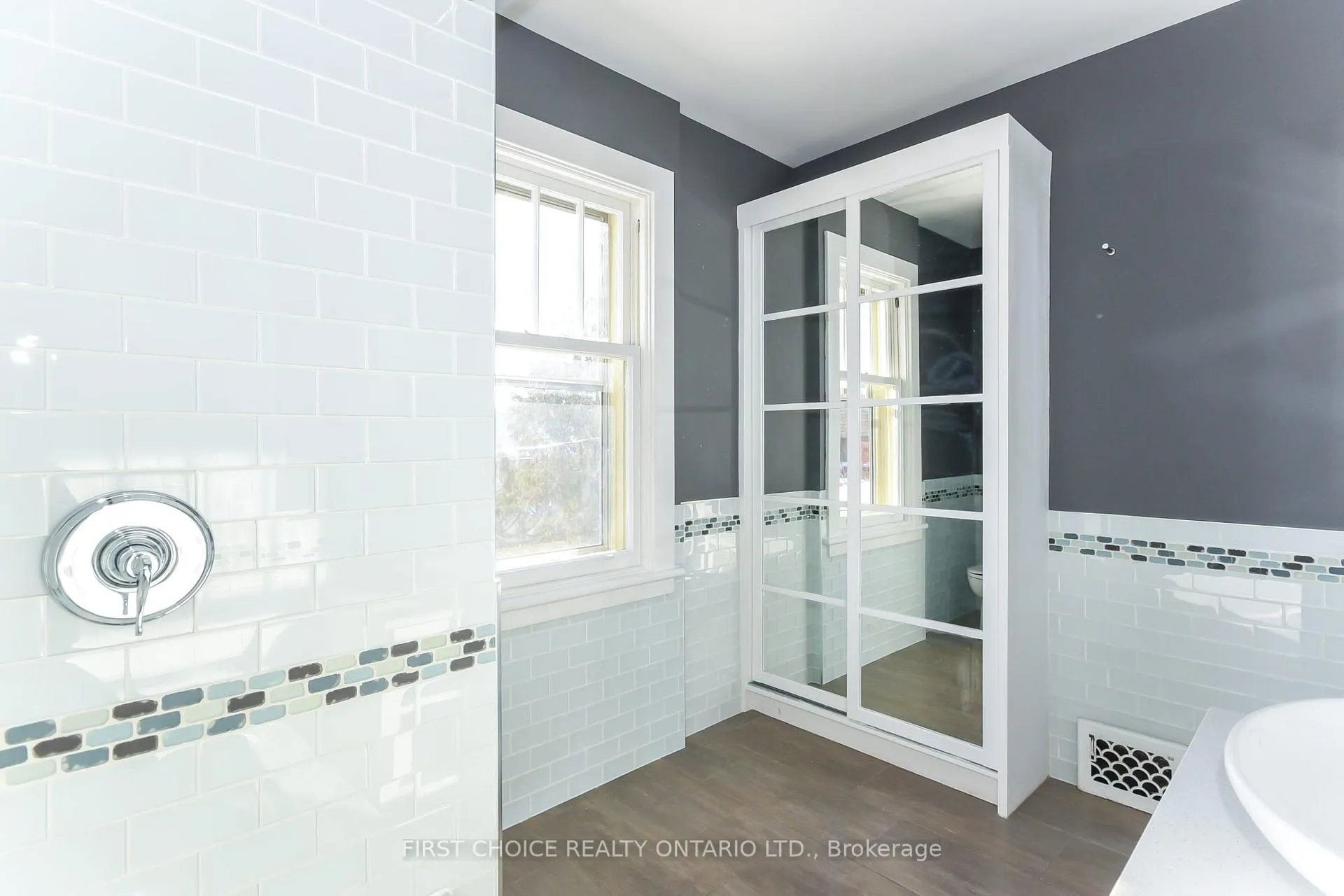 Photo 27 of 142 Broadway Avenue, Ottawa, Glebe — HOMEH