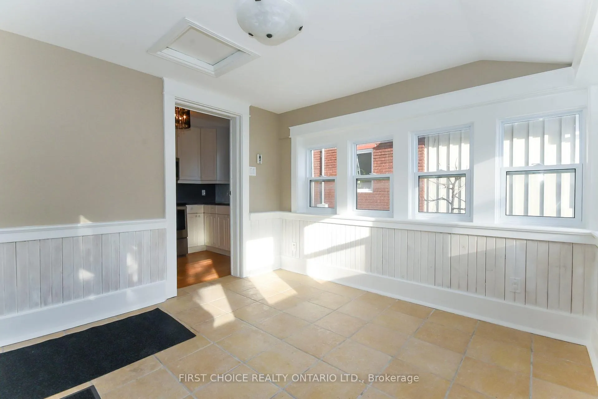 Photo 37 of 142 Broadway Avenue, Ottawa, Glebe — HOMEH