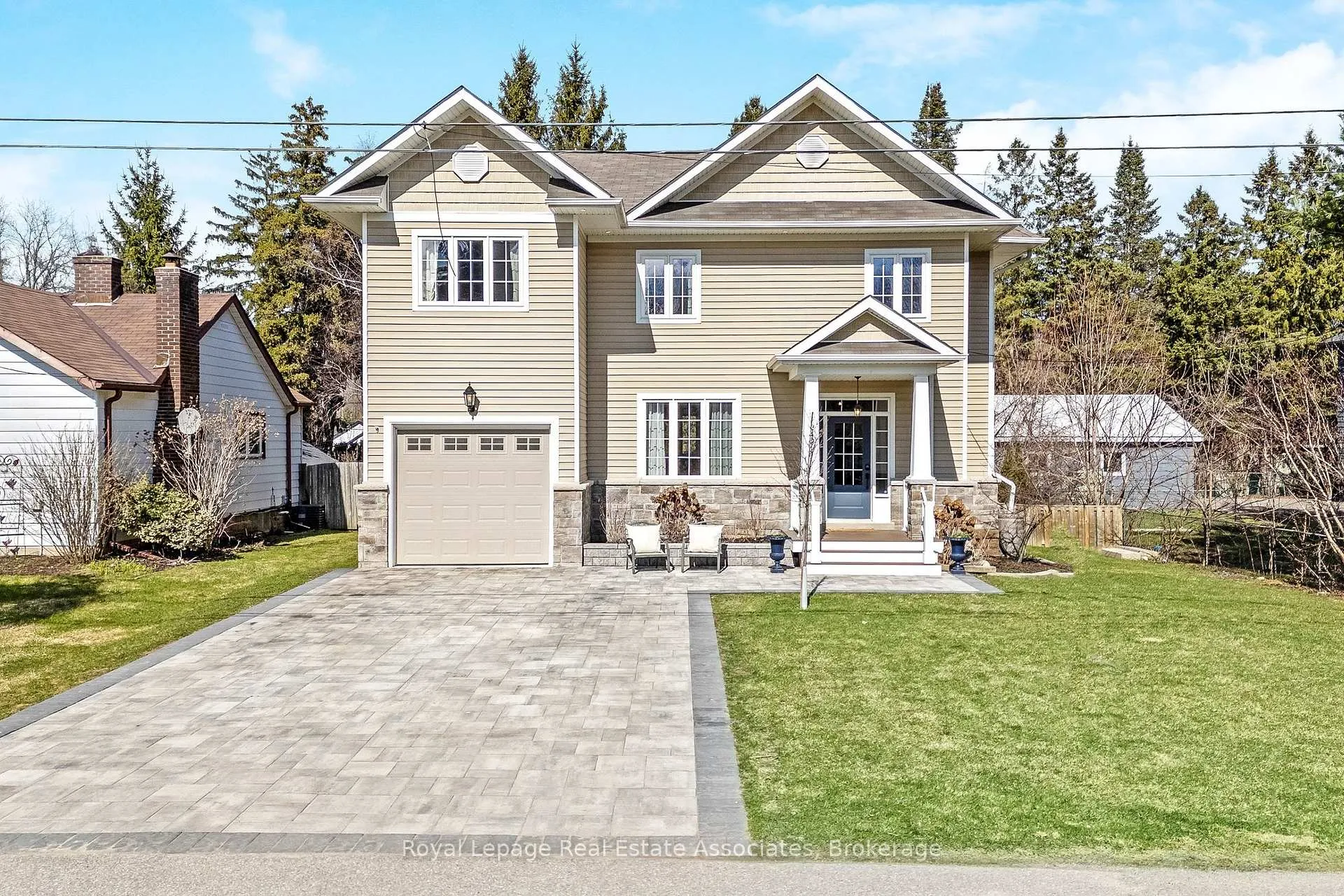 Photo 40 of 3 Beaver Street, Halton Hills, Glen Williams — HOMEH