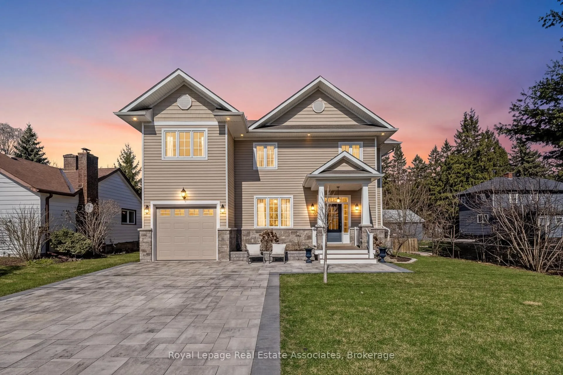 Photo 45 of 3 Beaver Street, Halton Hills, Glen Williams — HOMEH